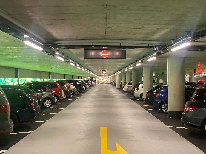 Beispielbild des Inneren des Parkhauses Am Bahnhof